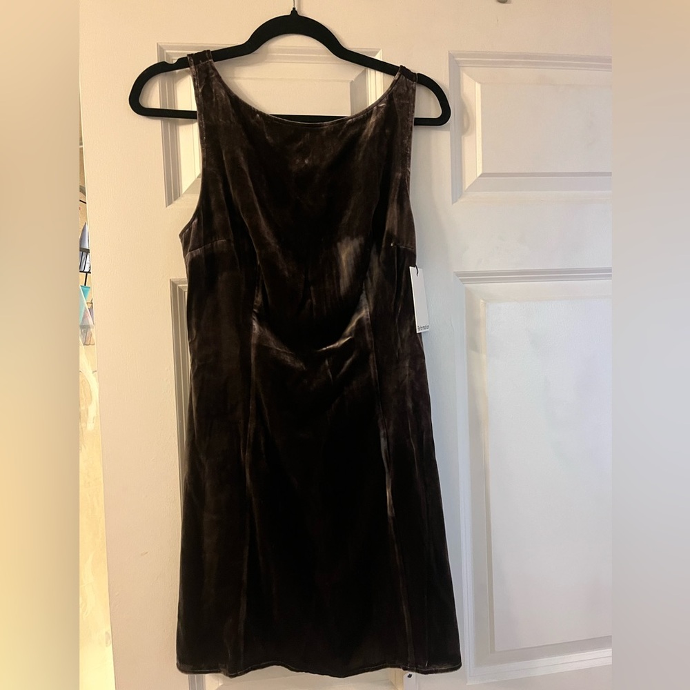 Reformation Brisbane Velvet Dress - Picture 2 of 4